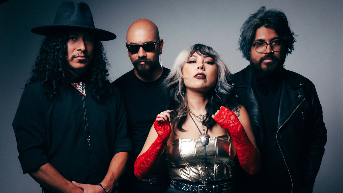 Stormhouse Signs with Wiretap Records and Drops New Single “Crashing Waves”